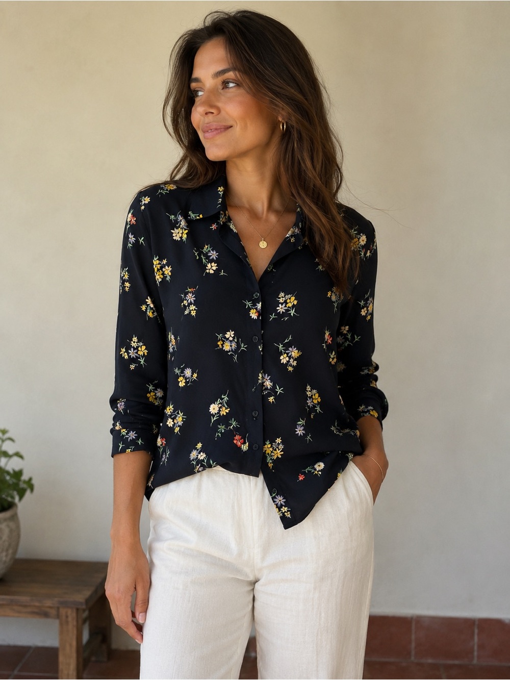 Banana Republic Blue Floral Button-Down  Long Sleeve Shirt M